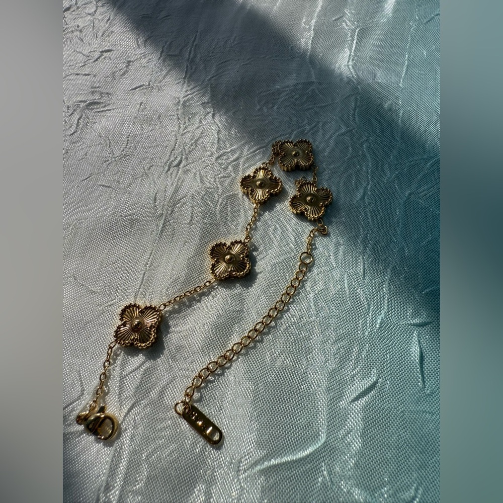 New Alhambra Gold Gold 18K plated Stainless Steel floral Bracelet Clover - Picture 14 of 14